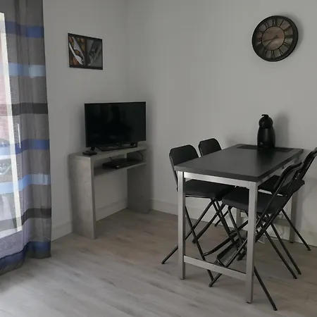 Apartment Le Set